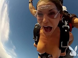 [1280x720] 會員獨家跳傘運動BADASS, Personnel Privileged Skydiving  Txxx.com