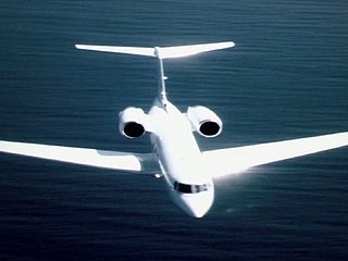 De beste ooit au pair girl Asa Akira sucks cocks passagiers tijdens de lange vlucht